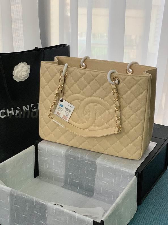 Chanel Handbags 620